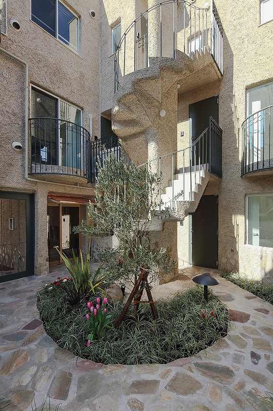 メゾンドルミエール｜新宿区 アパート外観設計