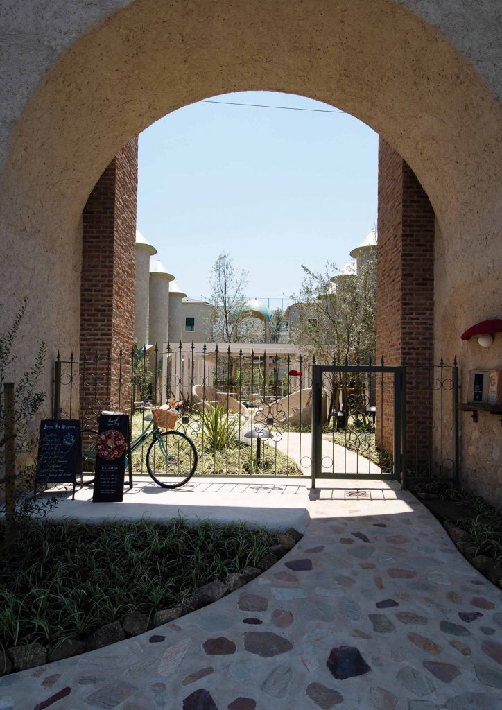 2019-1620_2Ls-724x1024