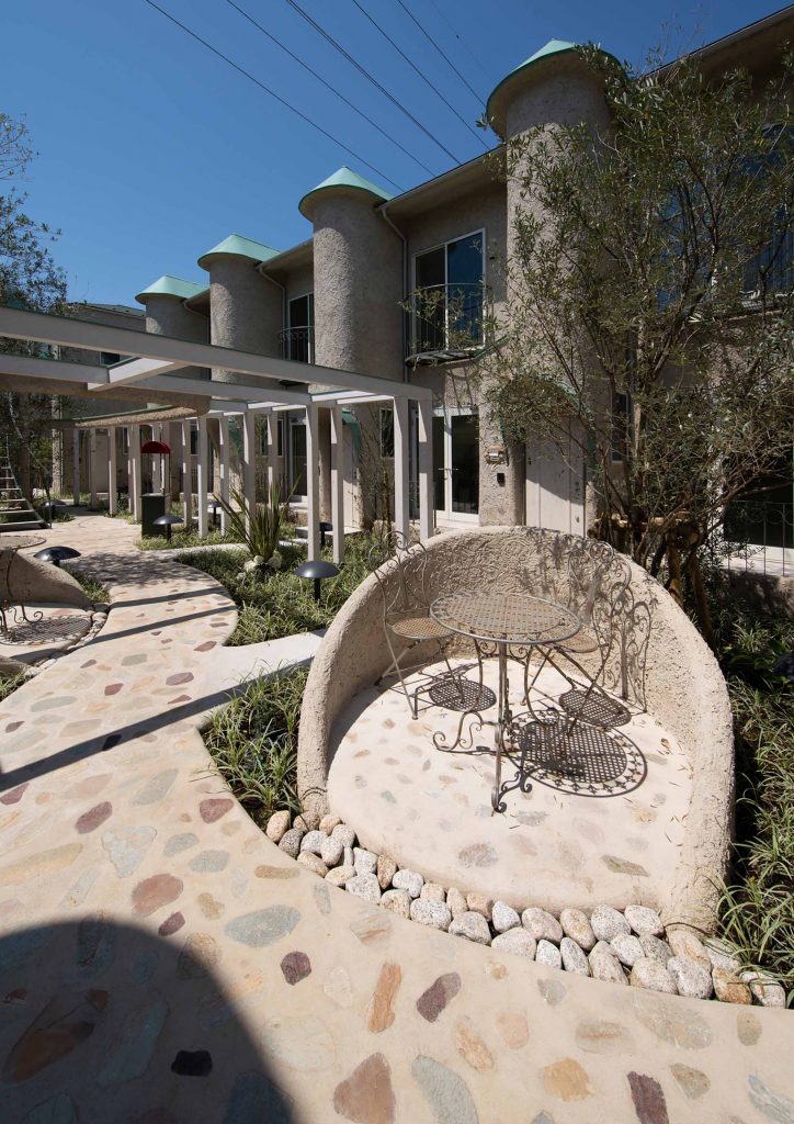 2019-1626_2Ls-724x1024